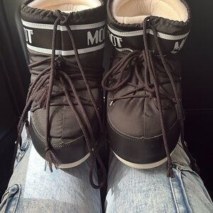 Moon Boot Black Snow Boots